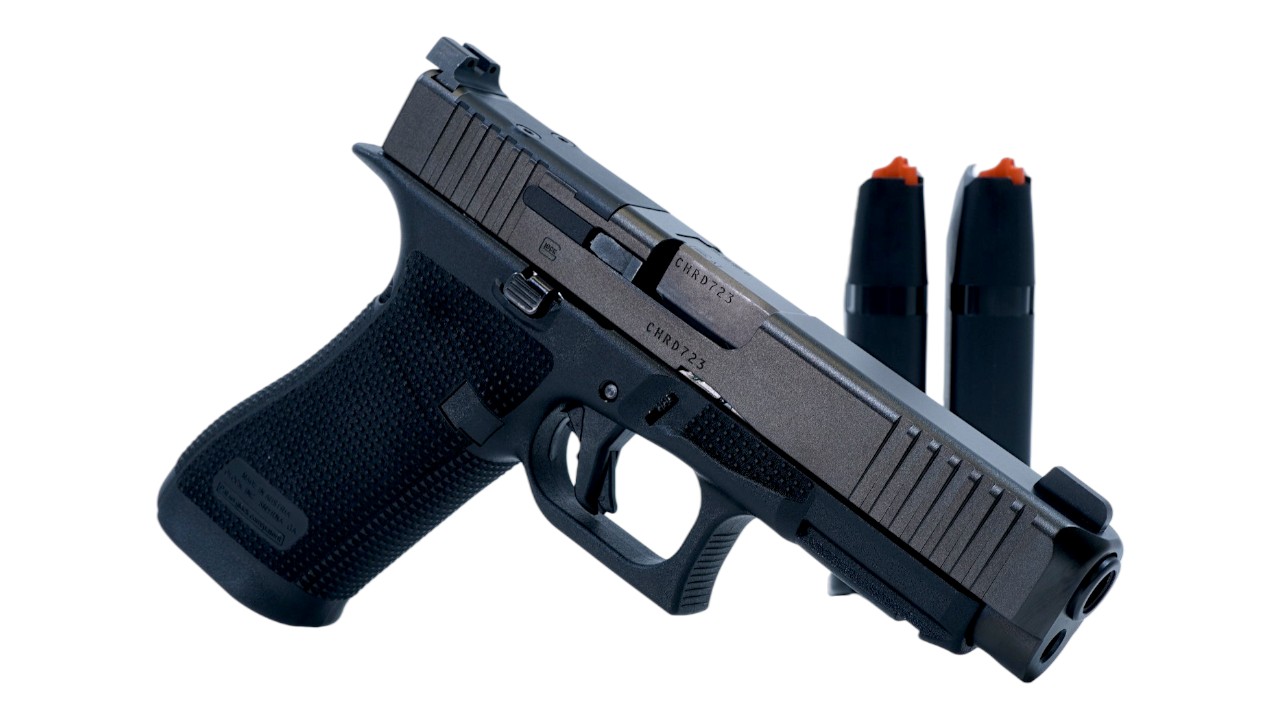 GLOCK G17 GEN6 9MM 17RD | 2 MAGS | NIGHT SIGHTS